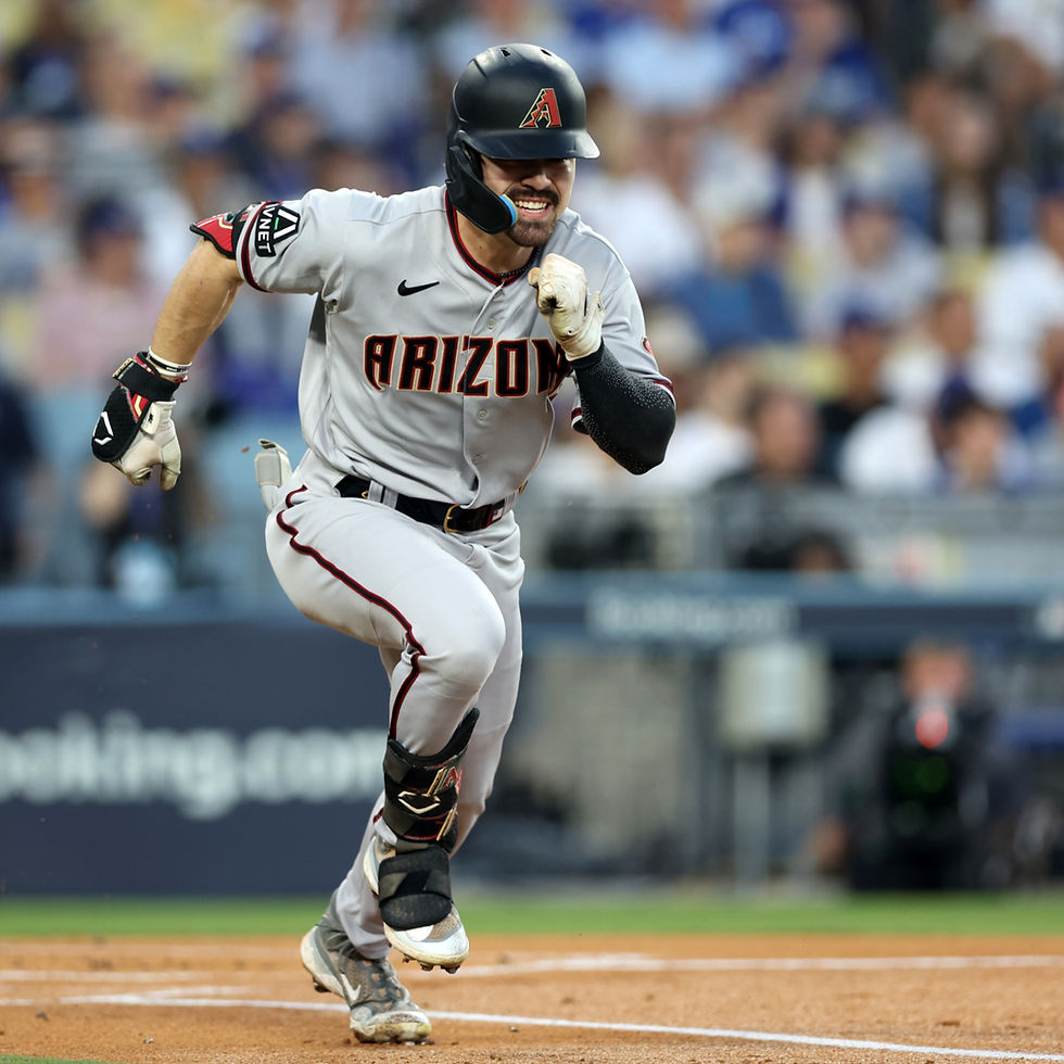 GettyImages-1773734328_edited.jpg